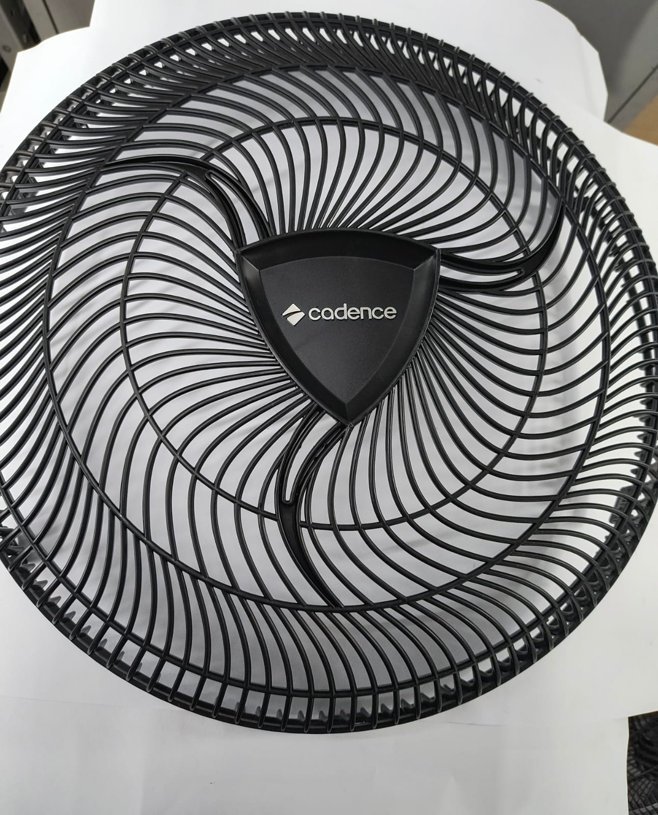 Grade Dianteira do Ventilador Cadence VTR40